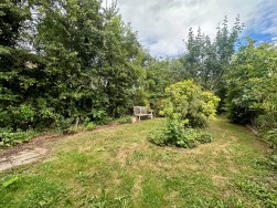 Eastwick Road, Bookham