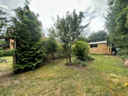 Eastwick Road, Bookham