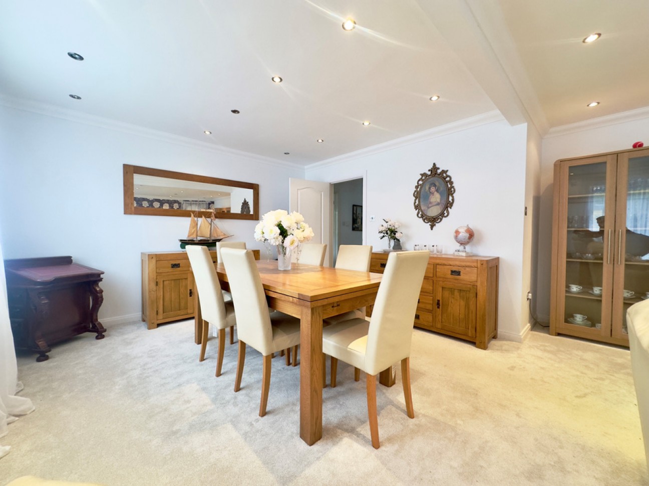 Eastwick Road, Bookham