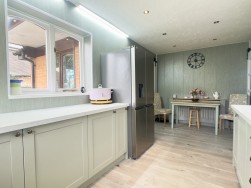 Eastwick Road, Bookham