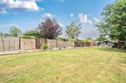 Cobham Road, Fetcham