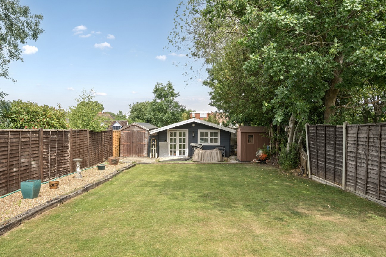 Cobham Road, Fetcham