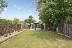 Cobham Road, Fetcham