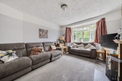 Cobham Road, Fetcham