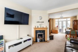 Cleeve Road, Leatherhead