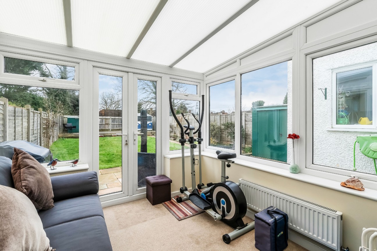 Cleeve Road, Leatherhead