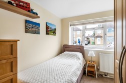 Cleeve Road, Leatherhead