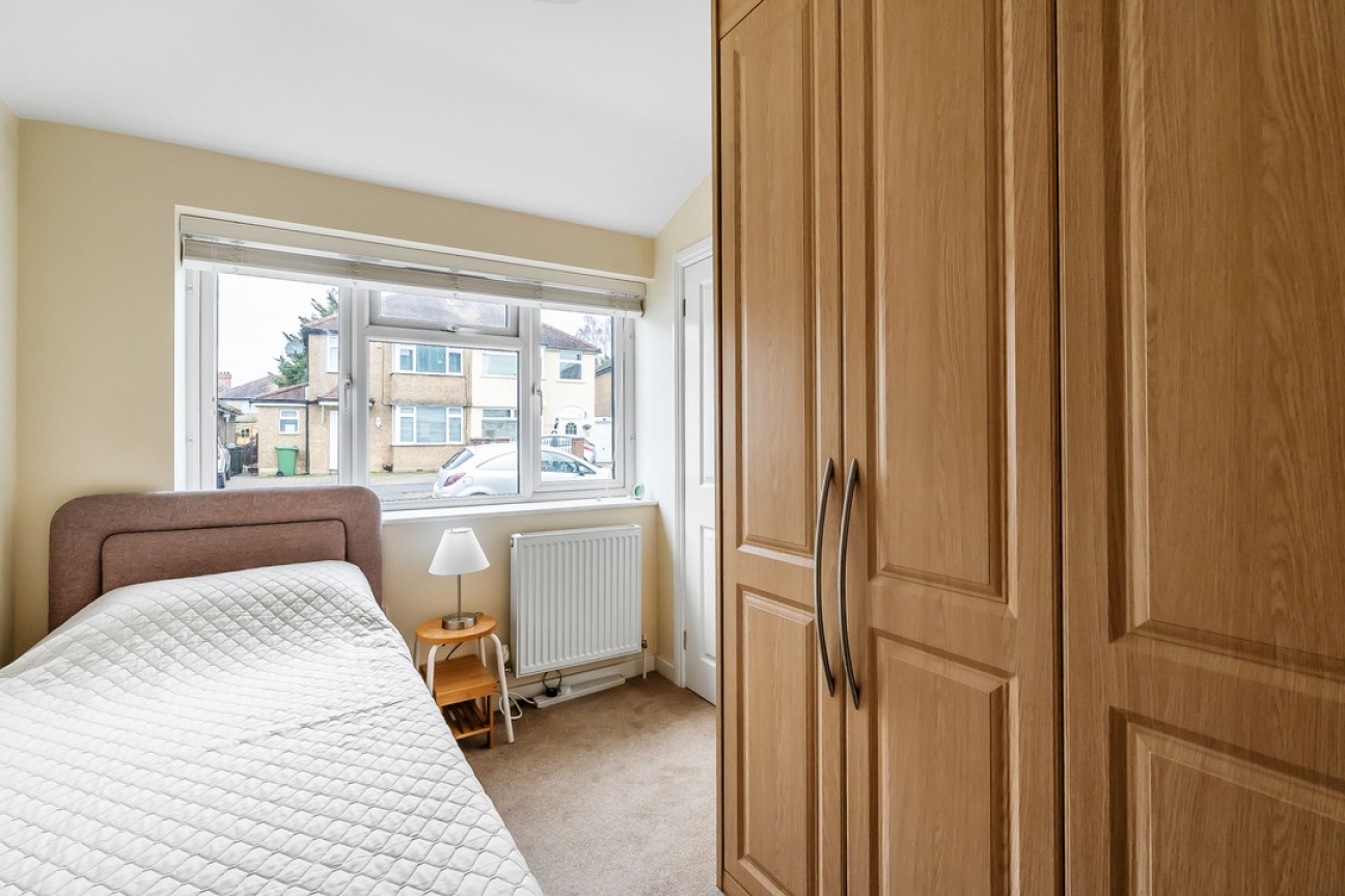 Cleeve Road, Leatherhead