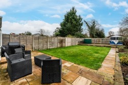 Cleeve Road, Leatherhead
