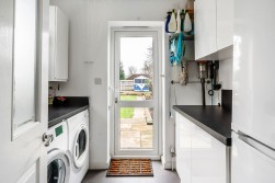 Cleeve Road, Leatherhead