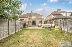 Cobham Road, Fetcham