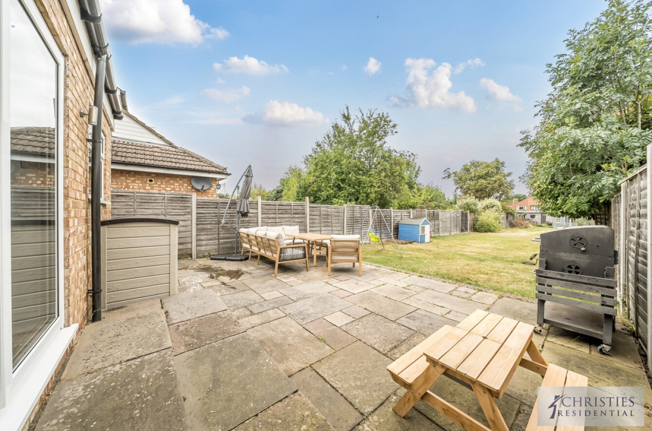 Cobham Road, Fetcham