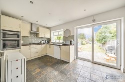 Cobham Road, Fetcham