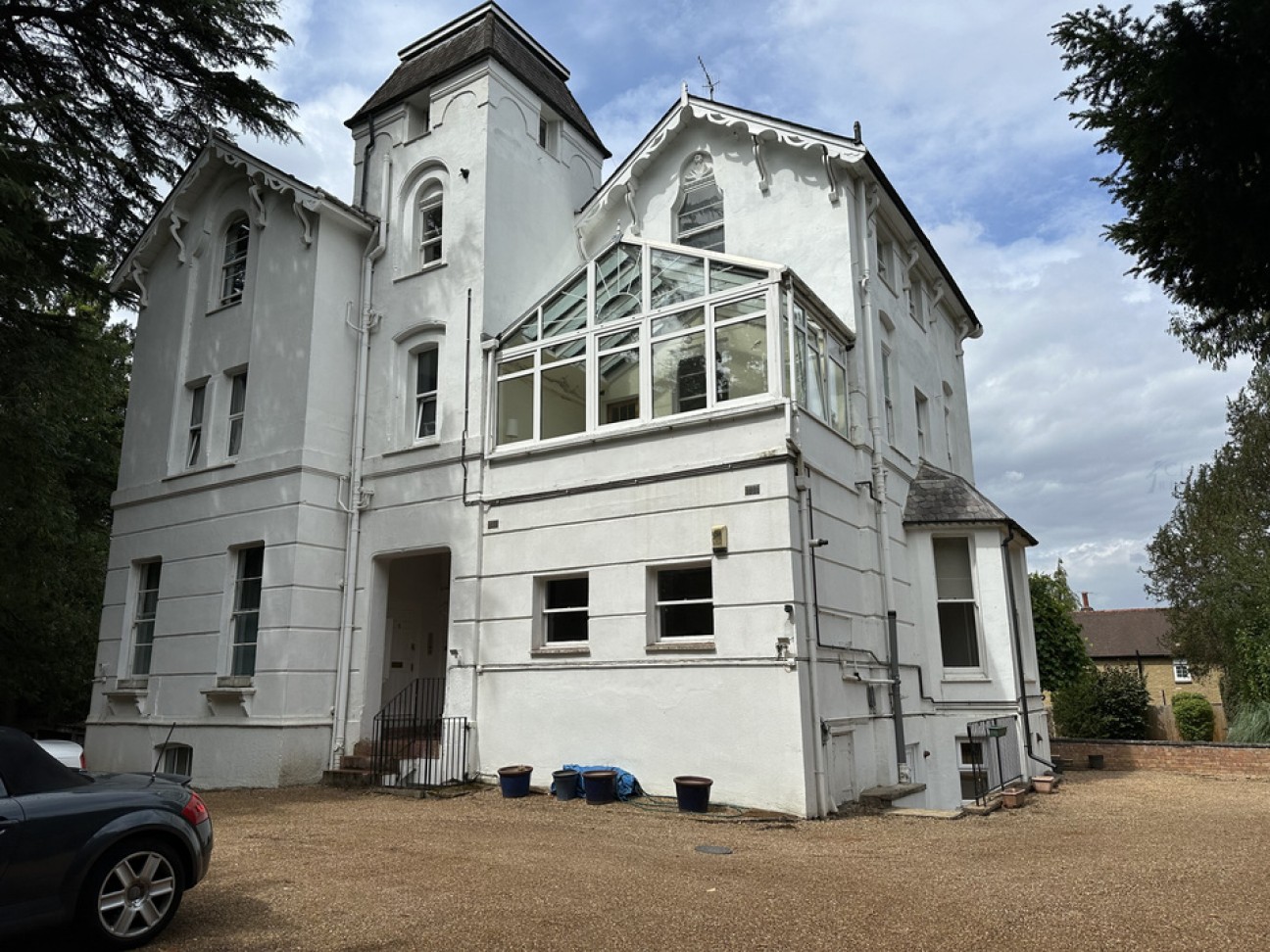 ESHER