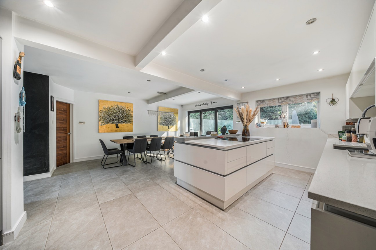 St. Nicholas Hill, Leatherhead