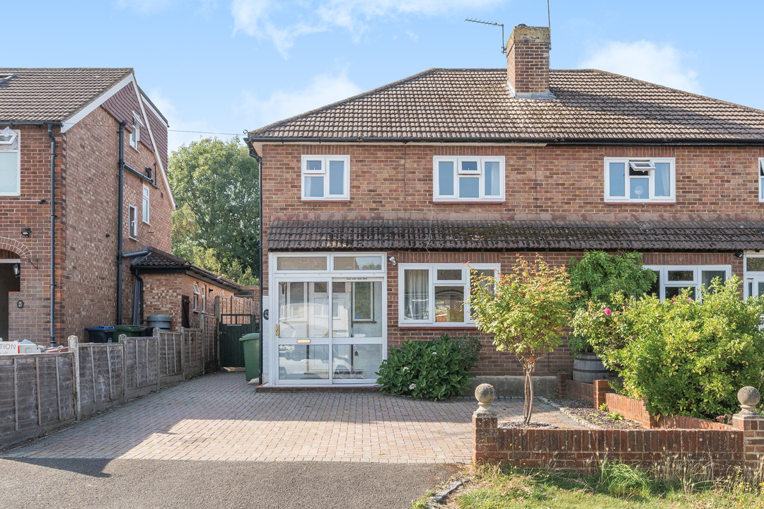 Lodge Road, Fetcham