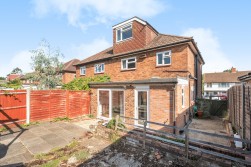 Lodge Road, Fetcham