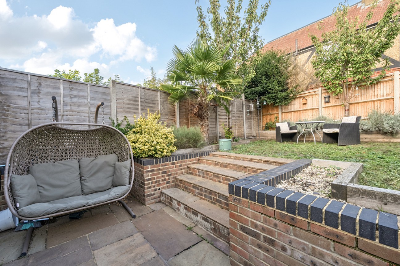 South End, Bookham
