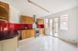 Cleeve Road, Leatherhead