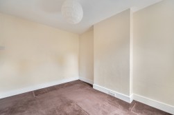 St. Johns Road, Leatherhead