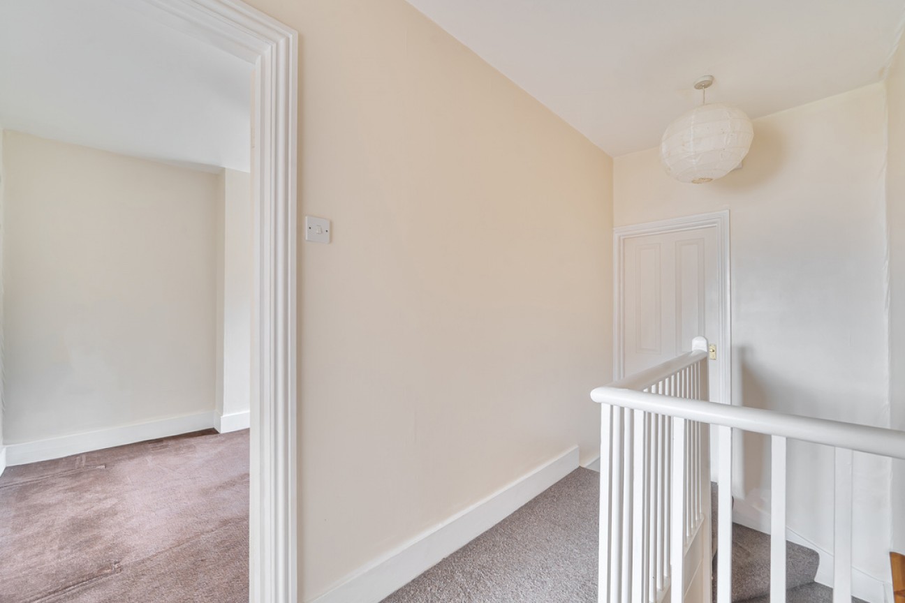 St. Johns Road, Leatherhead