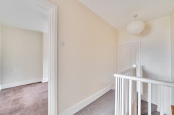 St. Johns Road, Leatherhead