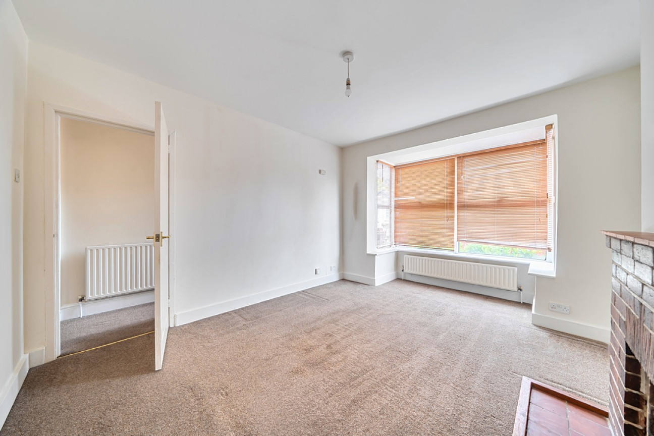 St. Johns Road, Leatherhead