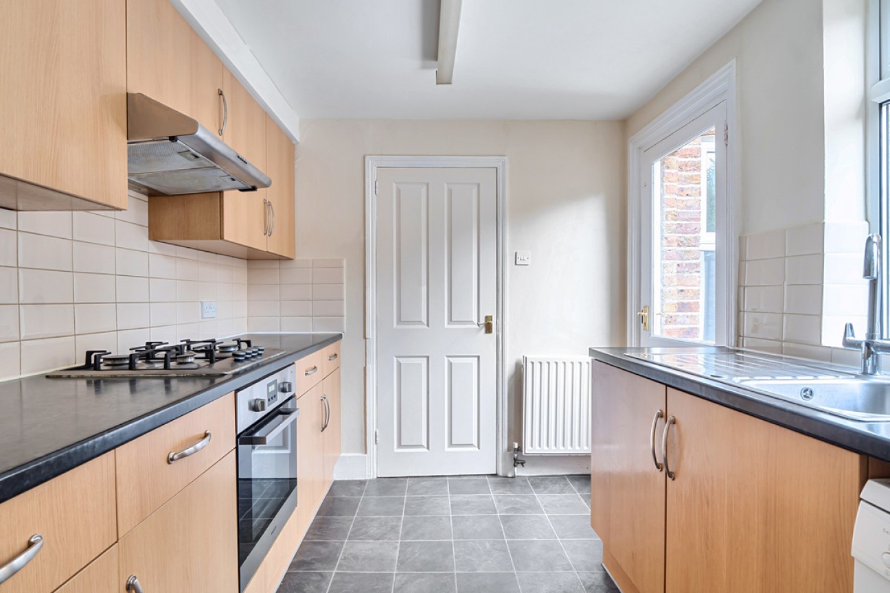 St. Johns Road, Leatherhead