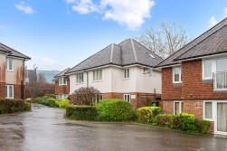 Ashurst Close, Leatherhead