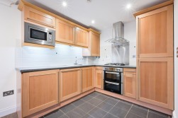 Ashurst Close, Leatherhead