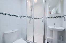 Ashurst Close, Leatherhead