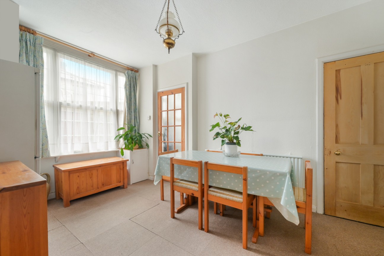 Magazine Place, Leatherhead