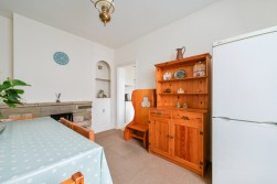 Magazine Place, Leatherhead