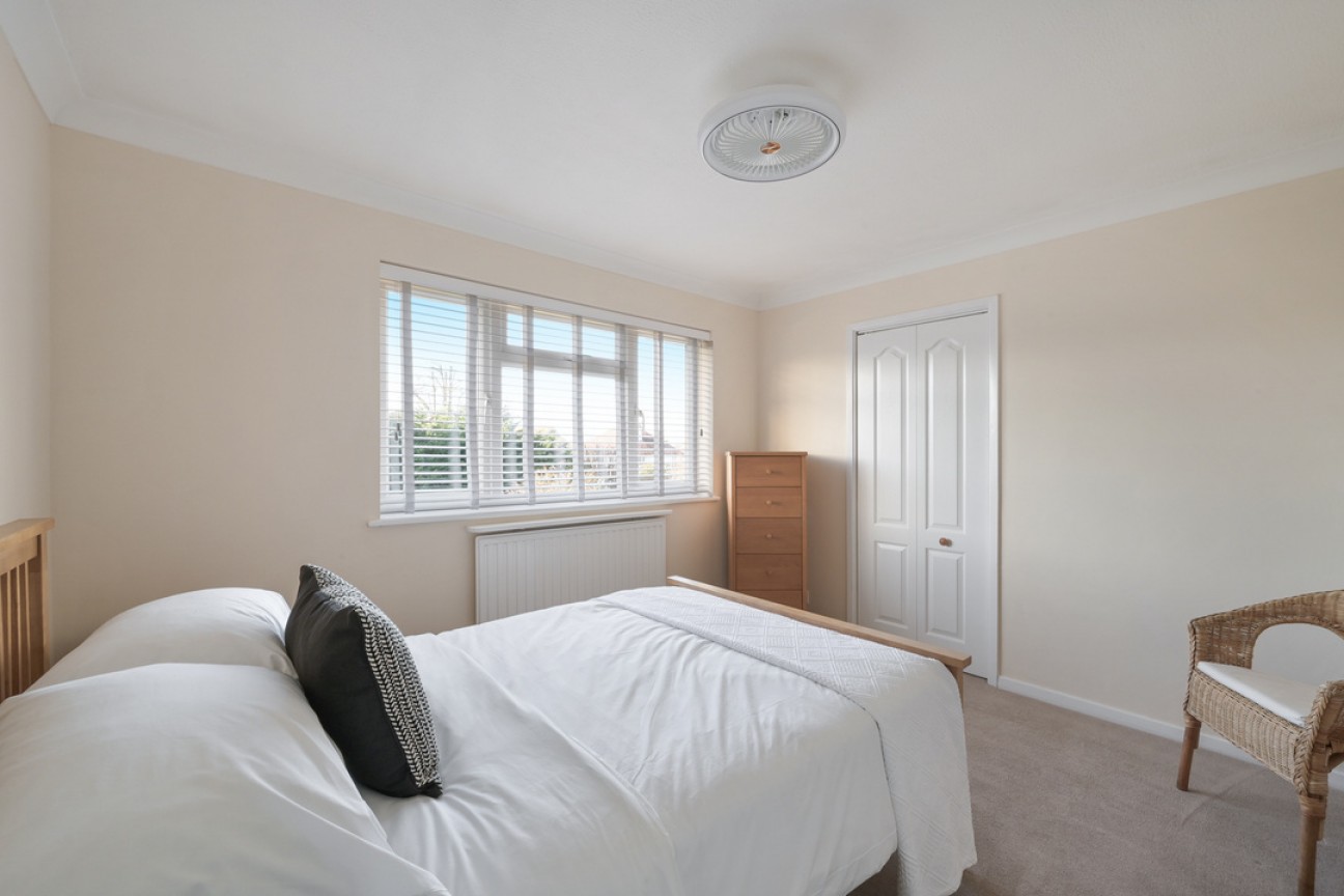 Cressal Mead, Leatherhead