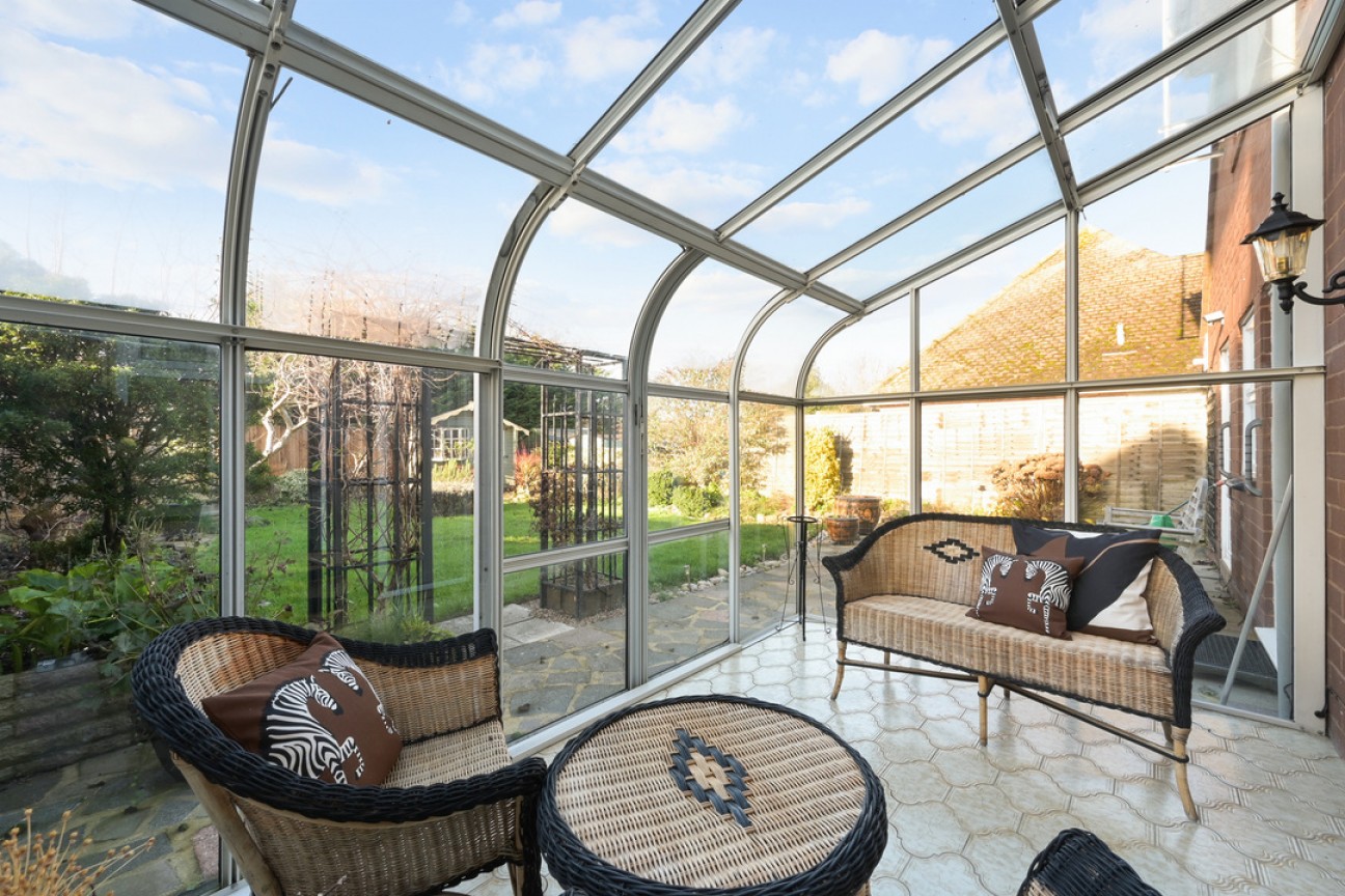 Cressal Mead, Leatherhead