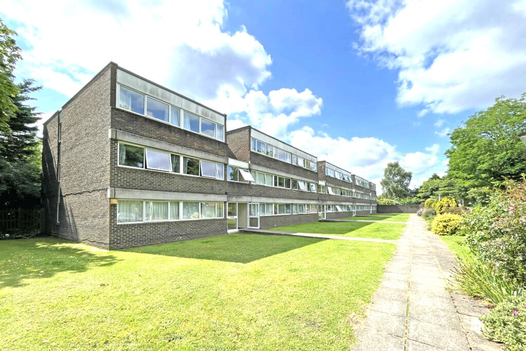 Chichester Court, Chessington Road