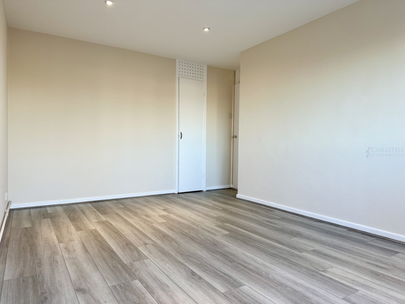 Chichester Court, Chessington Road