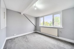 Kingston Road, Leatherhead