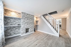 Kingston Road, Leatherhead
