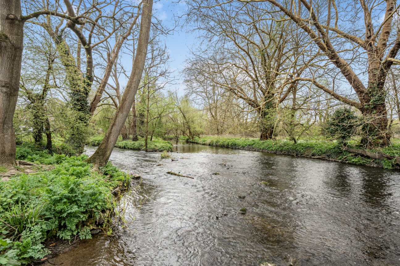 Bridge Street, Leatherhead