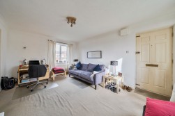 Teazlewood Park, Leatherhead