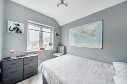 Barnett Close, Leatherhead