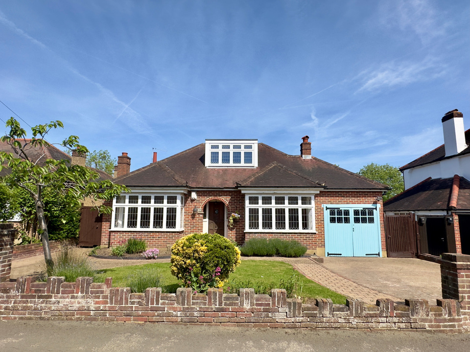 Gatesden Road, Fetcham