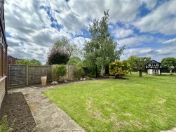 Gatesden Road, Fetcham