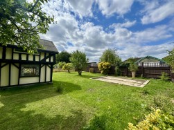 Gatesden Road, Fetcham