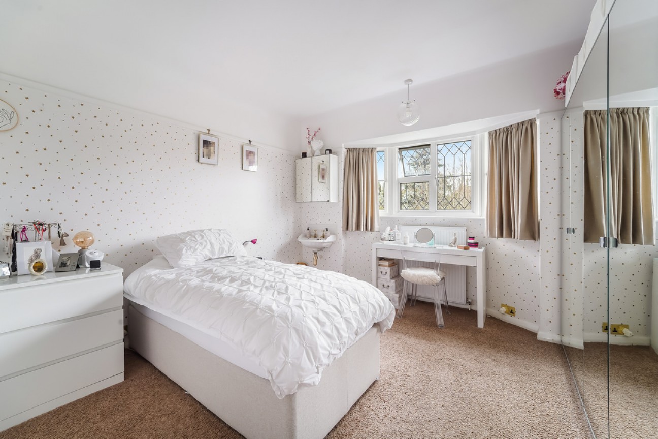 Woodlands Avenue, New Malden