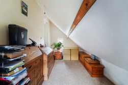 Woodlands Avenue, New Malden