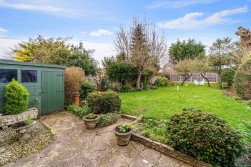 Woodlands Avenue, New Malden