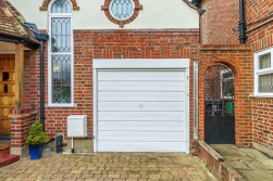 Woodlands Avenue, New Malden