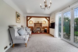 Woodlands Avenue, New Malden